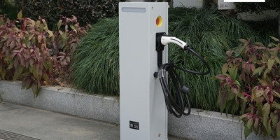 不銹鋼水、電、照明一體樁全方位解析